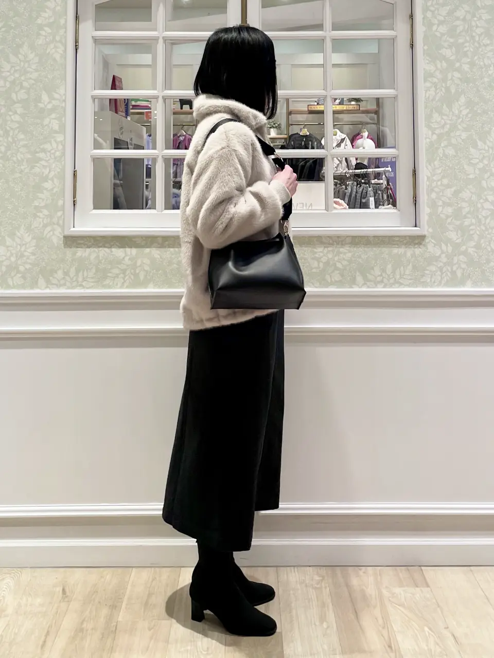 ANY MIKA コーディネート画像