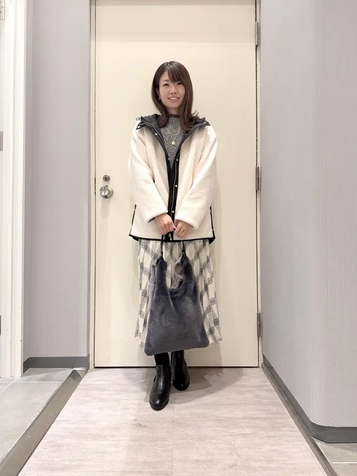 ANY 金井 コーディネート画像