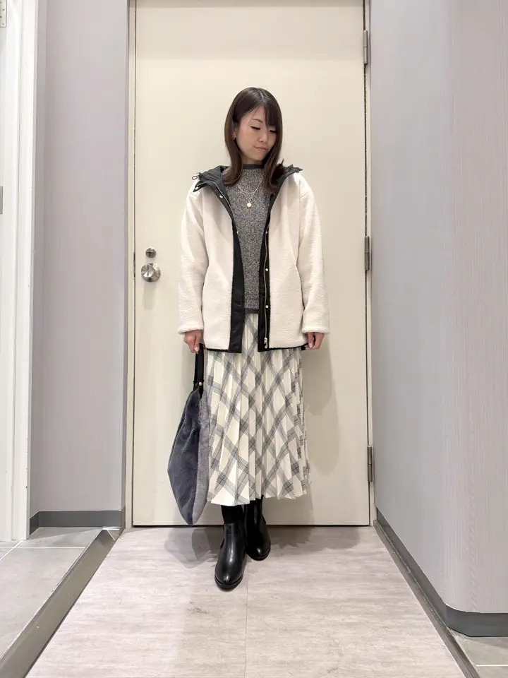 ANY 金井 コーディネート画像