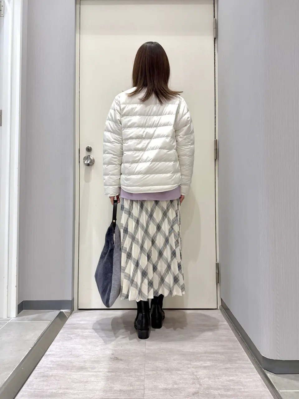 ANY 金井 コーディネート画像