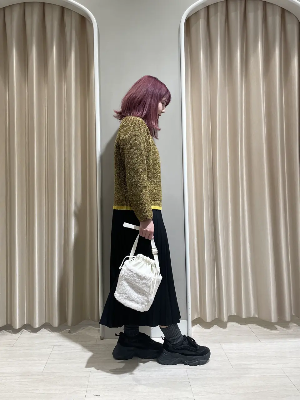 ANY 柄澤 コーディネート画像