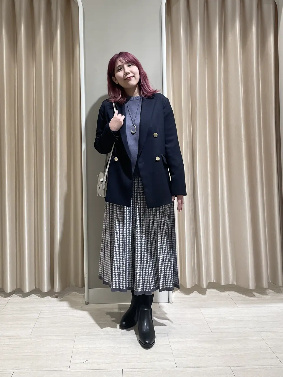 ANY 柄澤 コーディネート画像