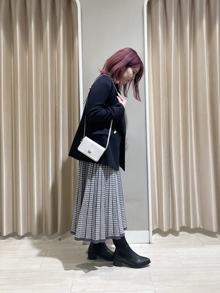 ANY 柄澤 コーディネート画像