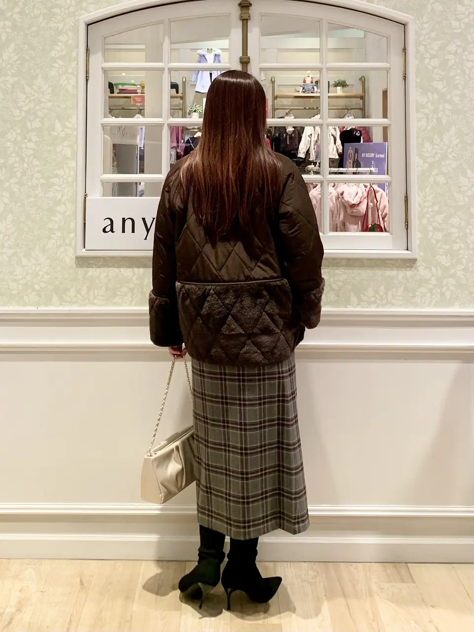 ANY SIS MIHO コーディネート画像