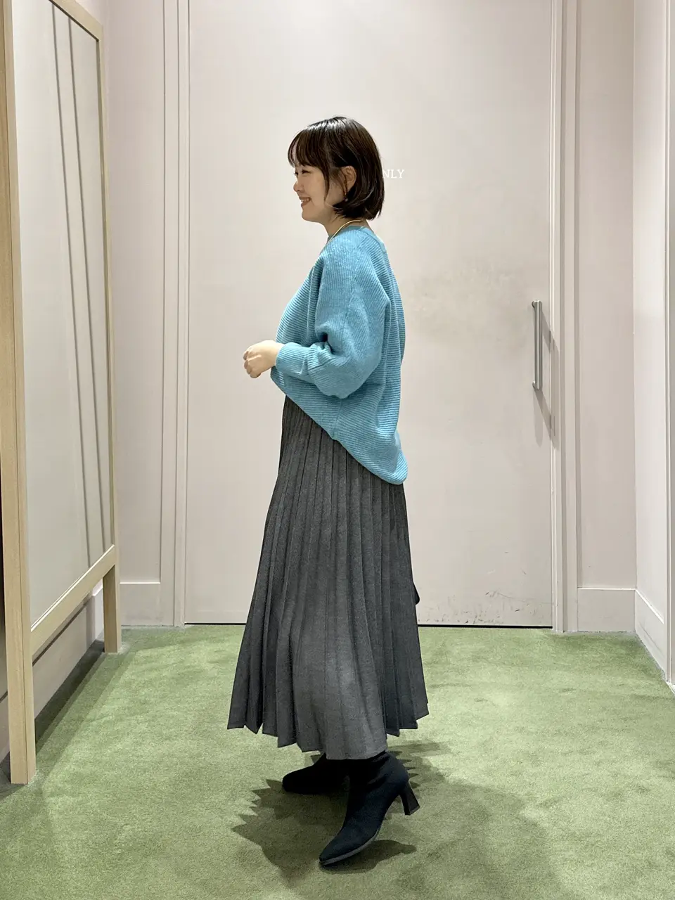 ANY フジコ コーディネート画像