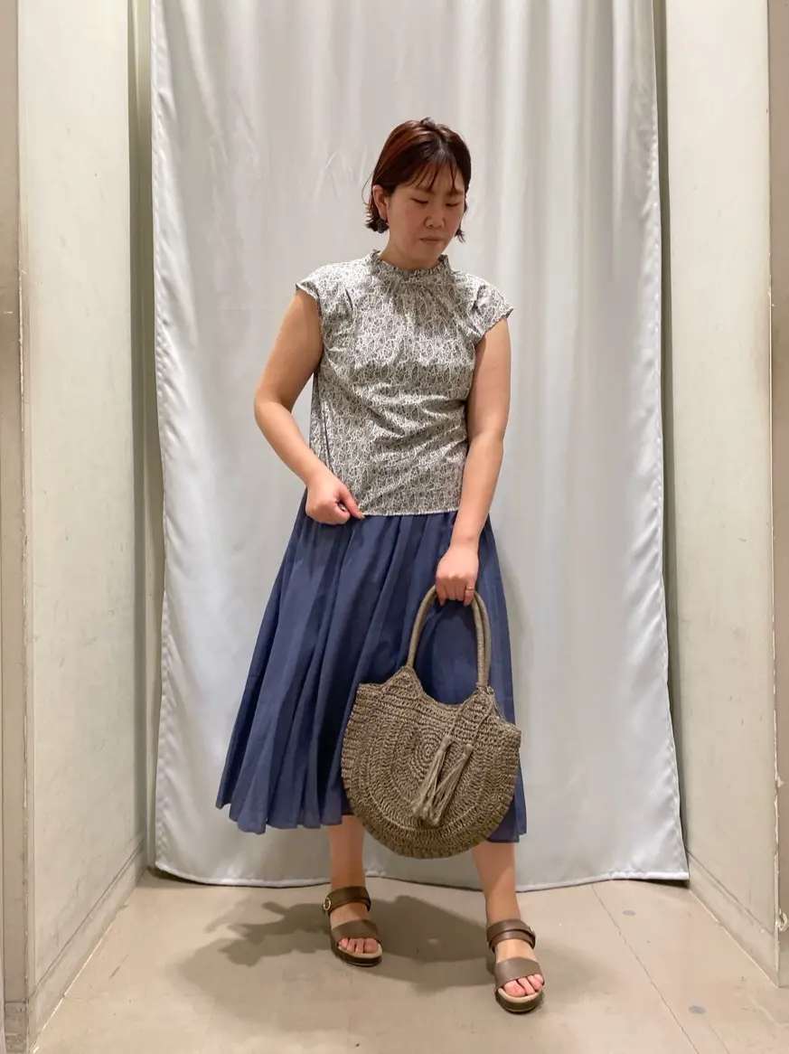 ANY 林 コーディネート画像