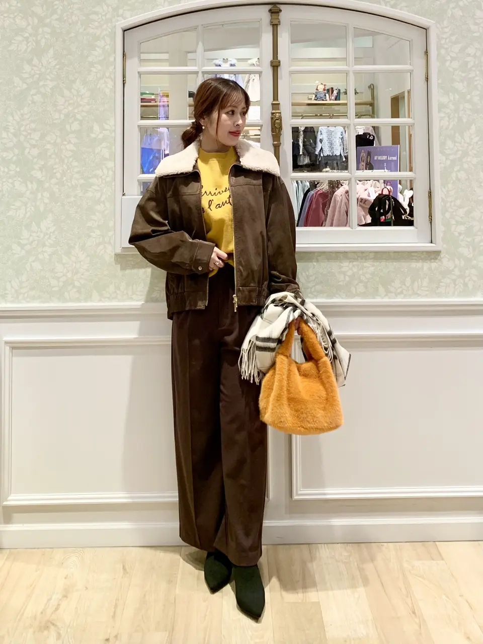 ANY MIHO コーディネート画像