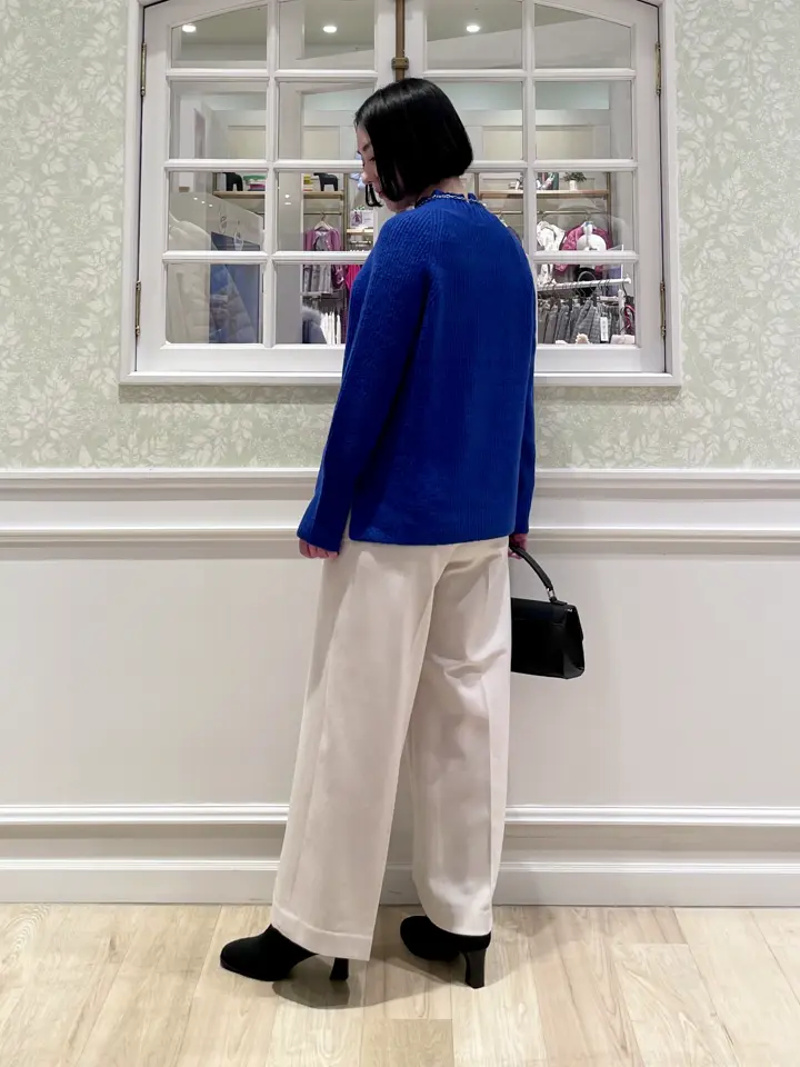 ANY SIS MIKA コーディネート画像