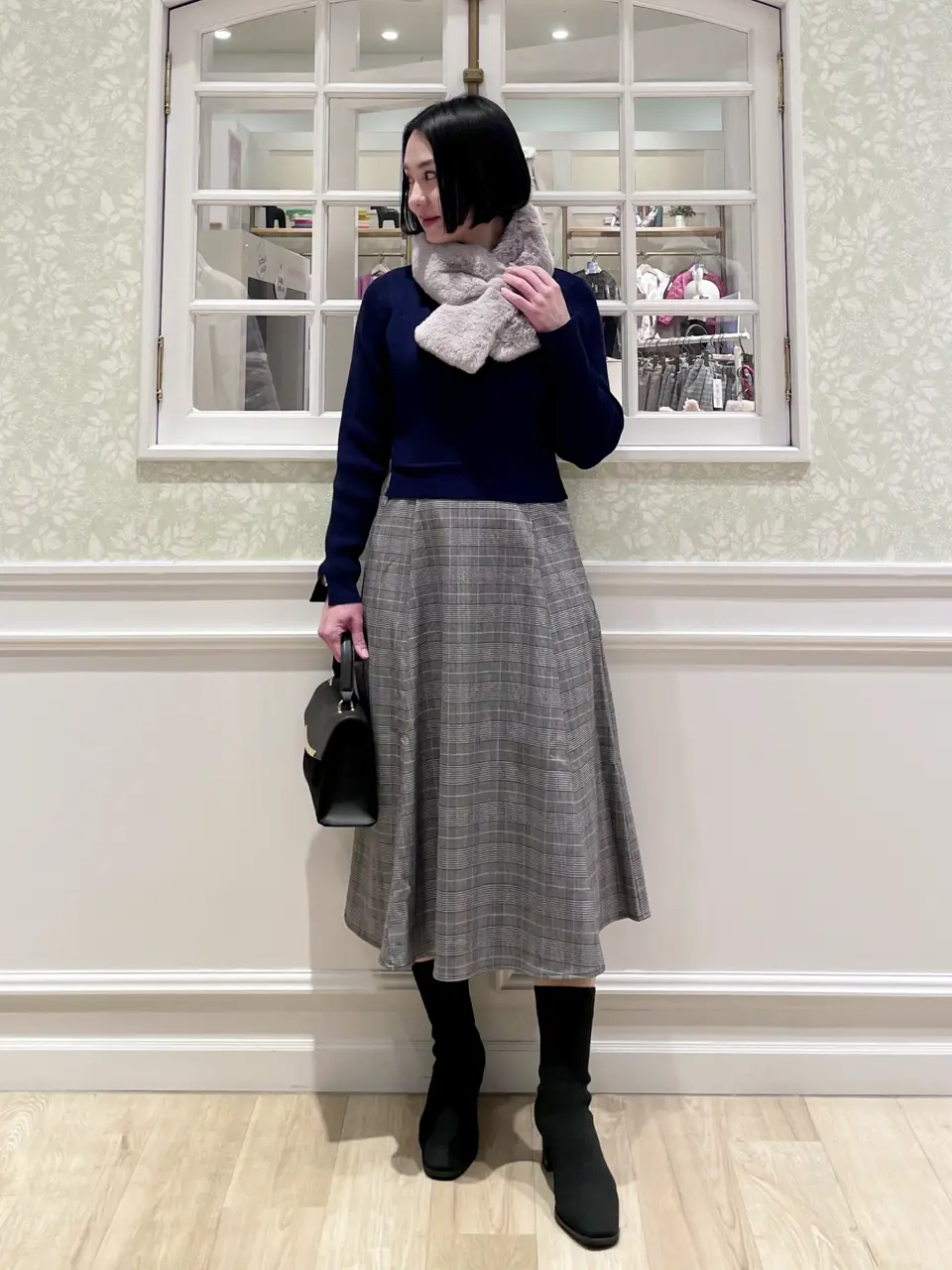  MIKA コーディネート画像