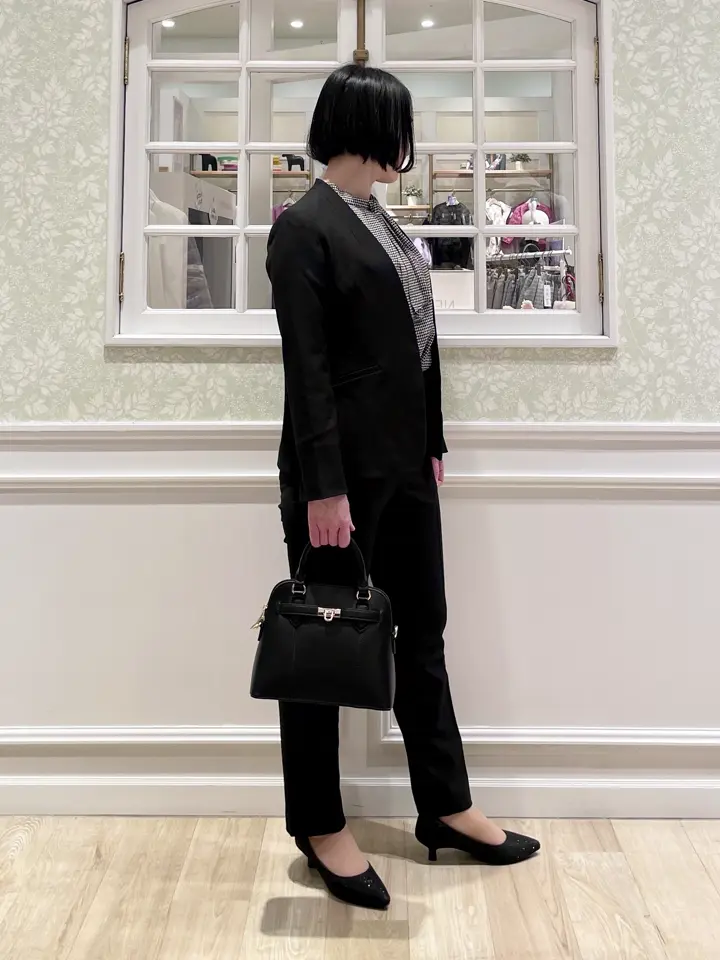 ANY SIS MIKA コーディネート画像