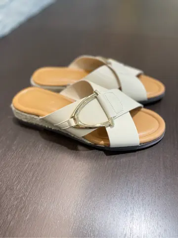 ANY 藤村 コーディネート画像