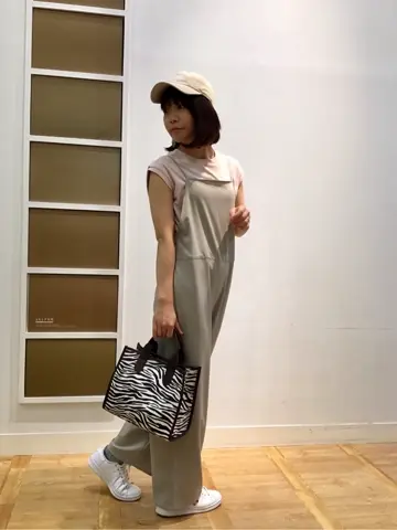 ANY 津野 コーディネート画像