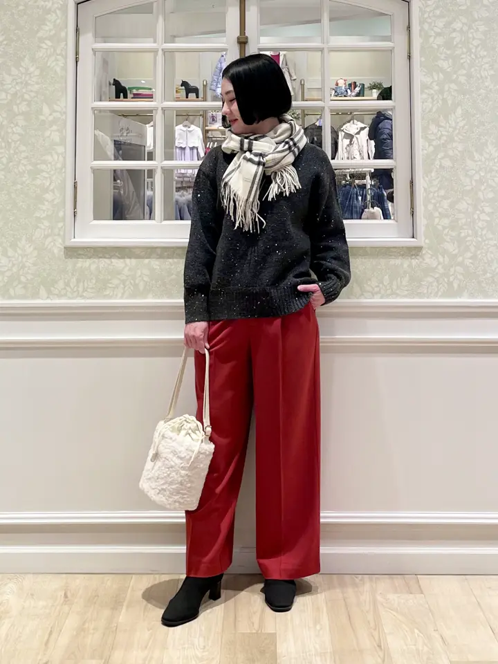 ANY MIKA コーディネート画像