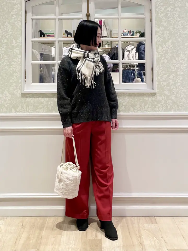 ANY MIKA コーディネート画像