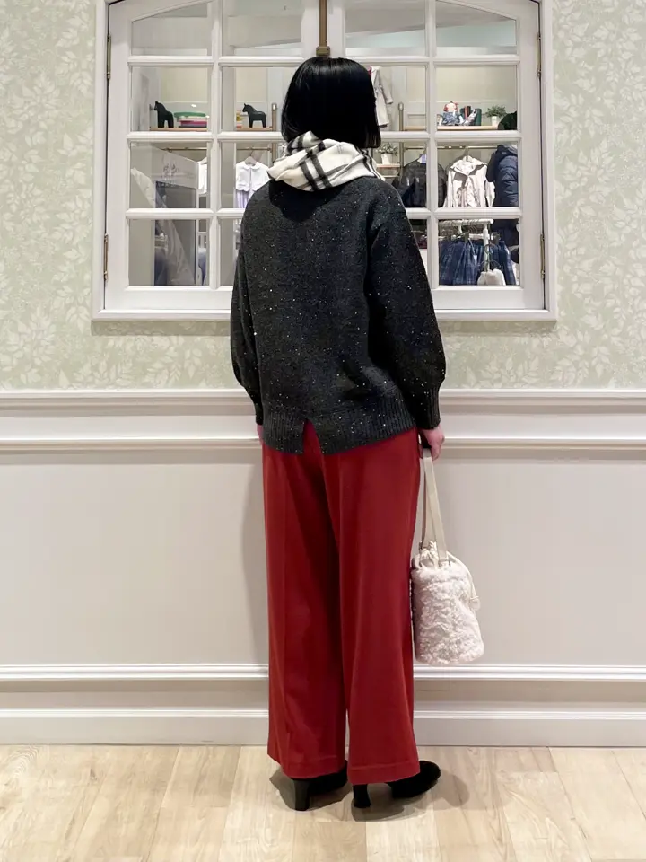 ANY MIKA コーディネート画像