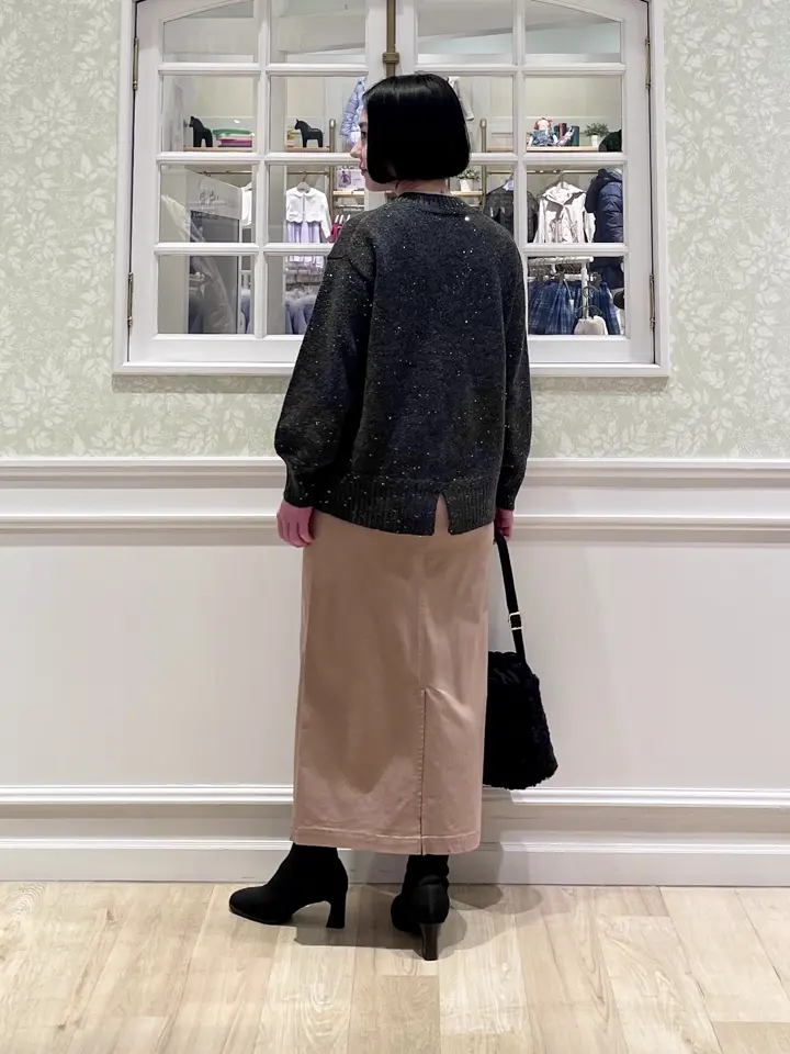 ANY MIKA コーディネート画像