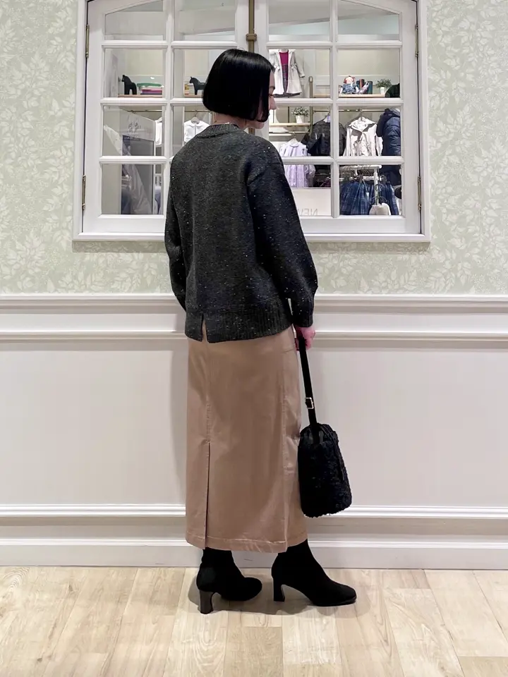 ANY MIKA コーディネート画像