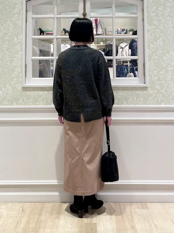 ANY MIKA コーディネート画像