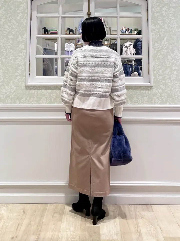 ANY MIKA コーディネート画像