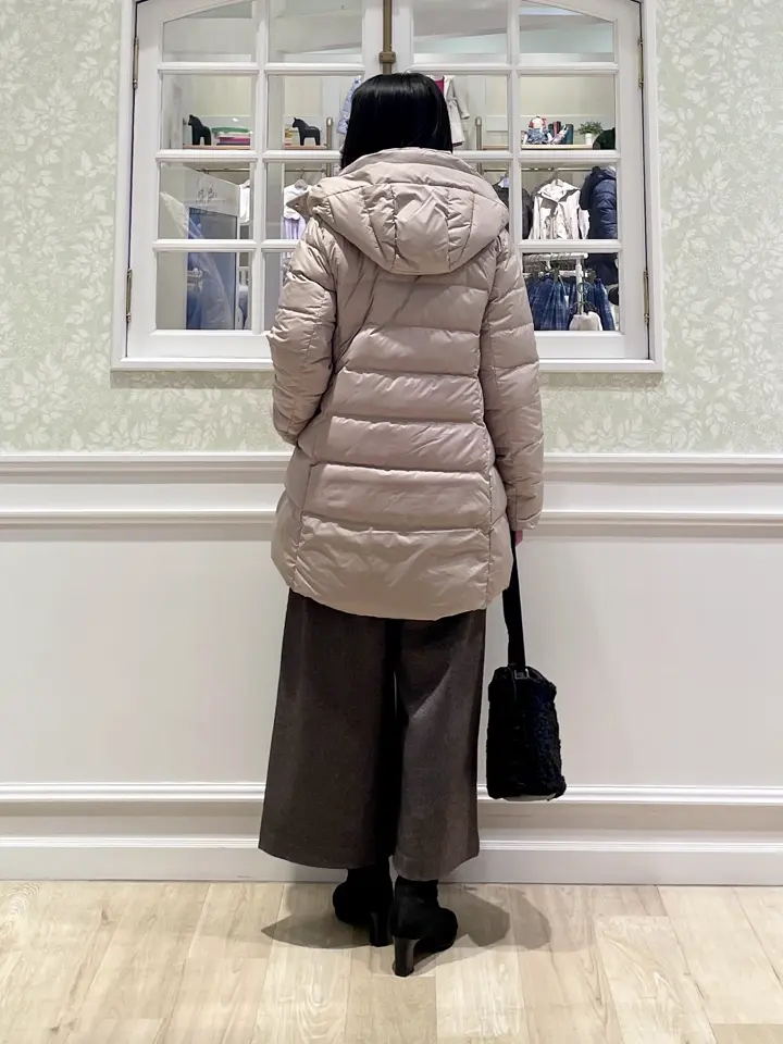 ANY MIKA コーディネート画像