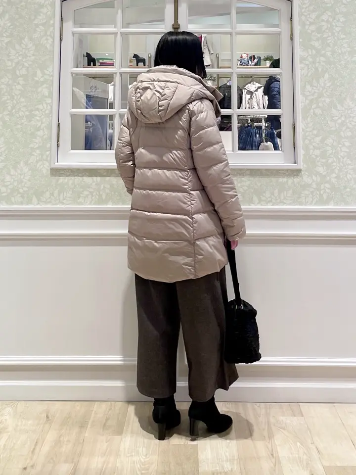 ANY MIKA コーディネート画像