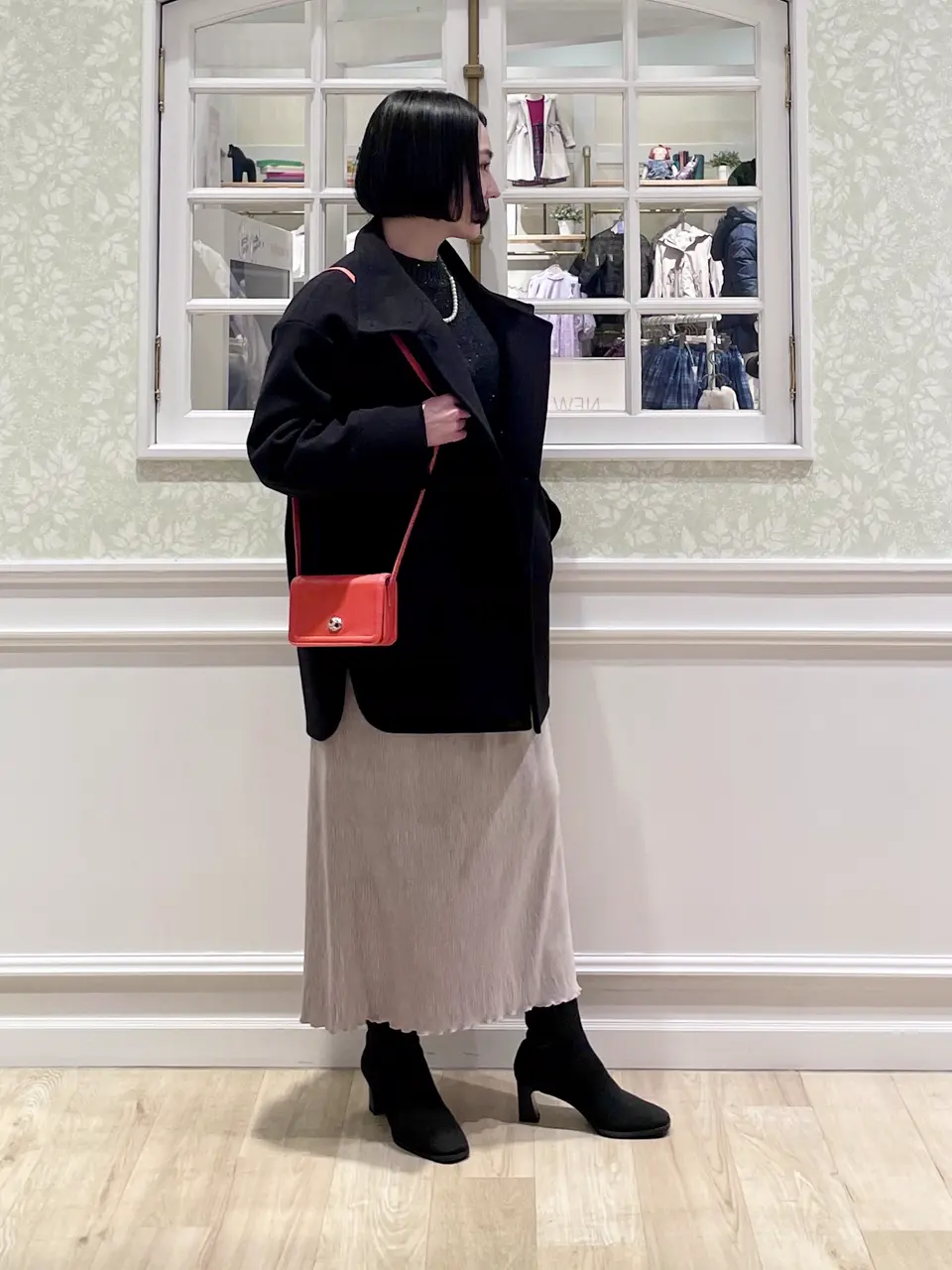 ANY MIKA コーディネート画像