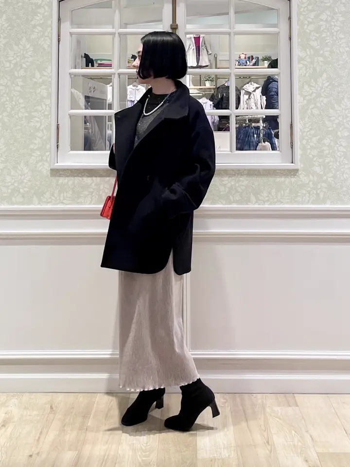 ANY MIKA コーディネート画像