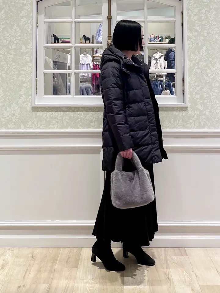 ANY MIKA コーディネート画像