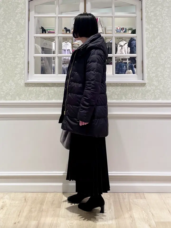 ANY MIKA コーディネート画像