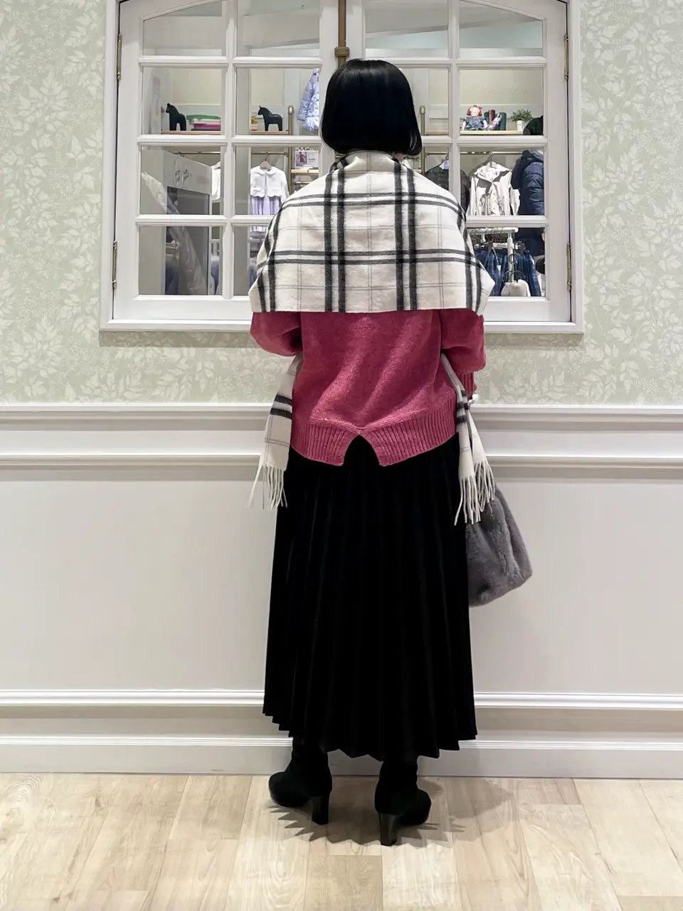 ANY MIKA コーディネート画像