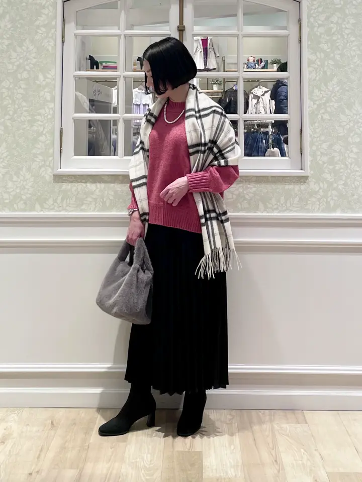 ANY MIKA コーディネート画像