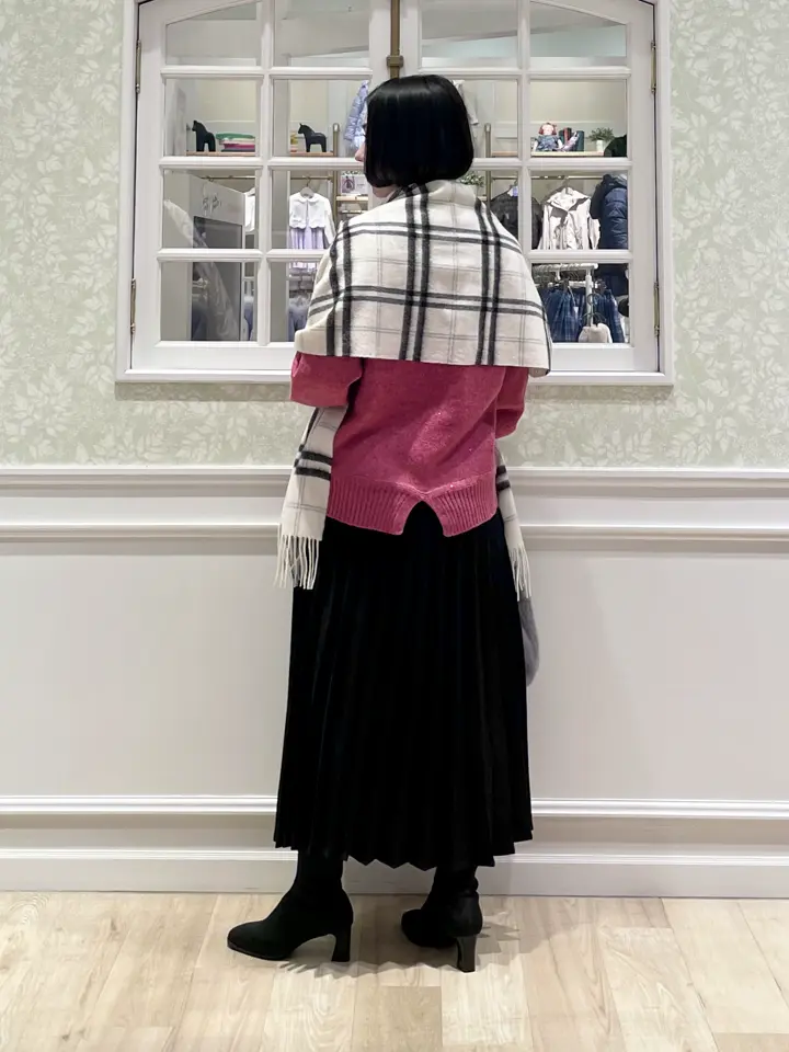 ANY MIKA コーディネート画像