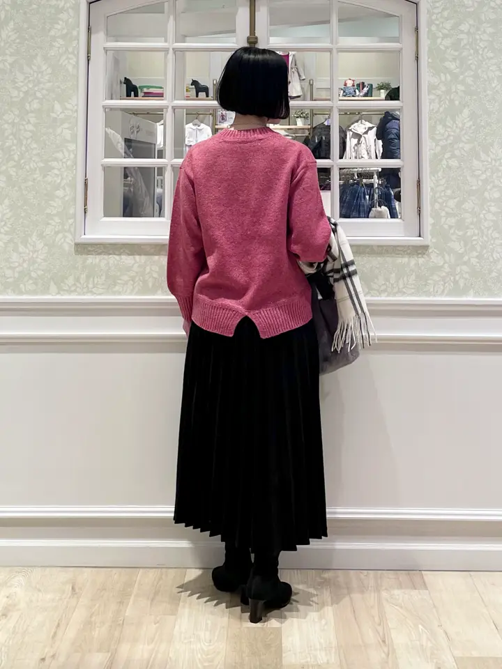 ANY MIKA コーディネート画像