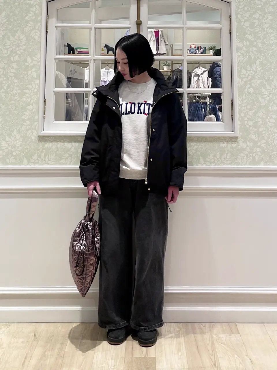 ANY MIKA コーディネート画像