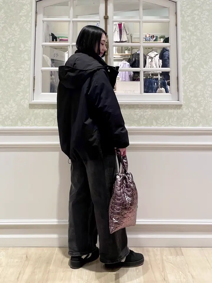 ANY MIKA コーディネート画像