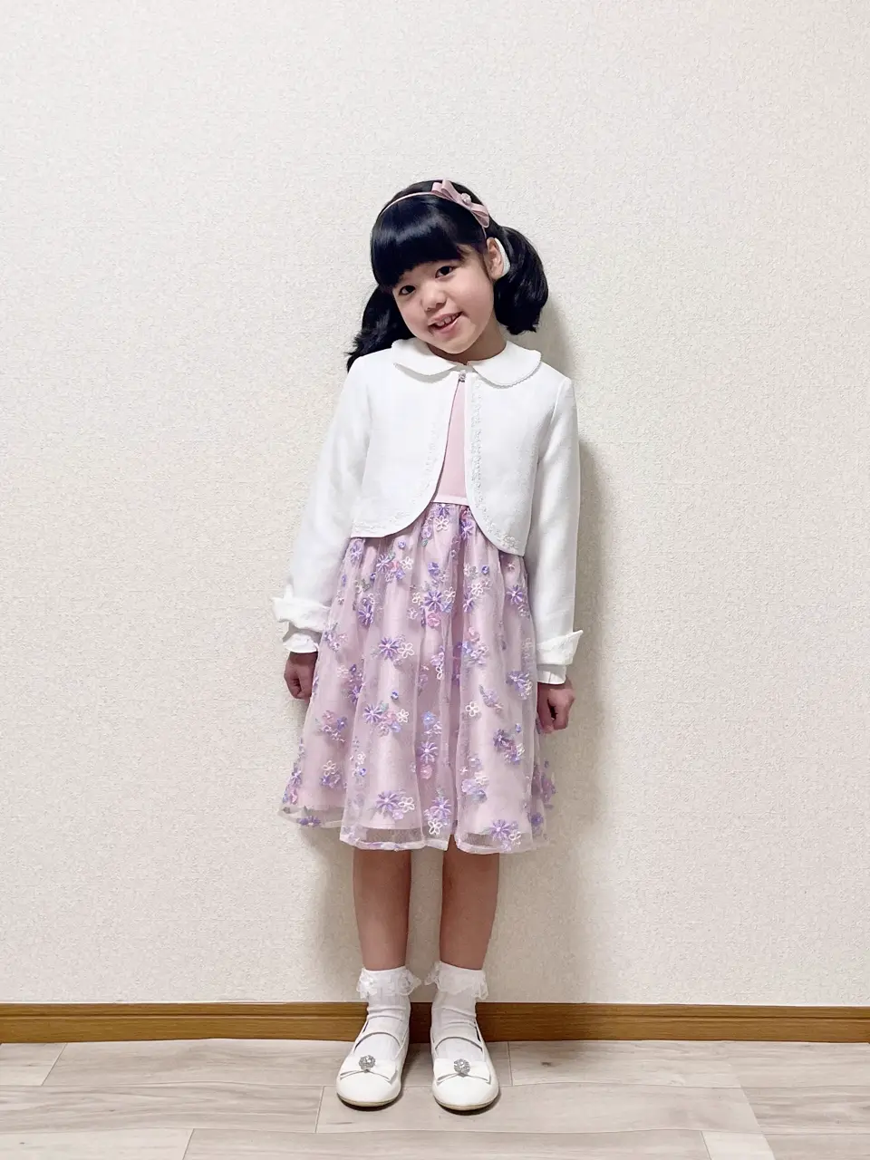 ANY MIKA コーディネート画像