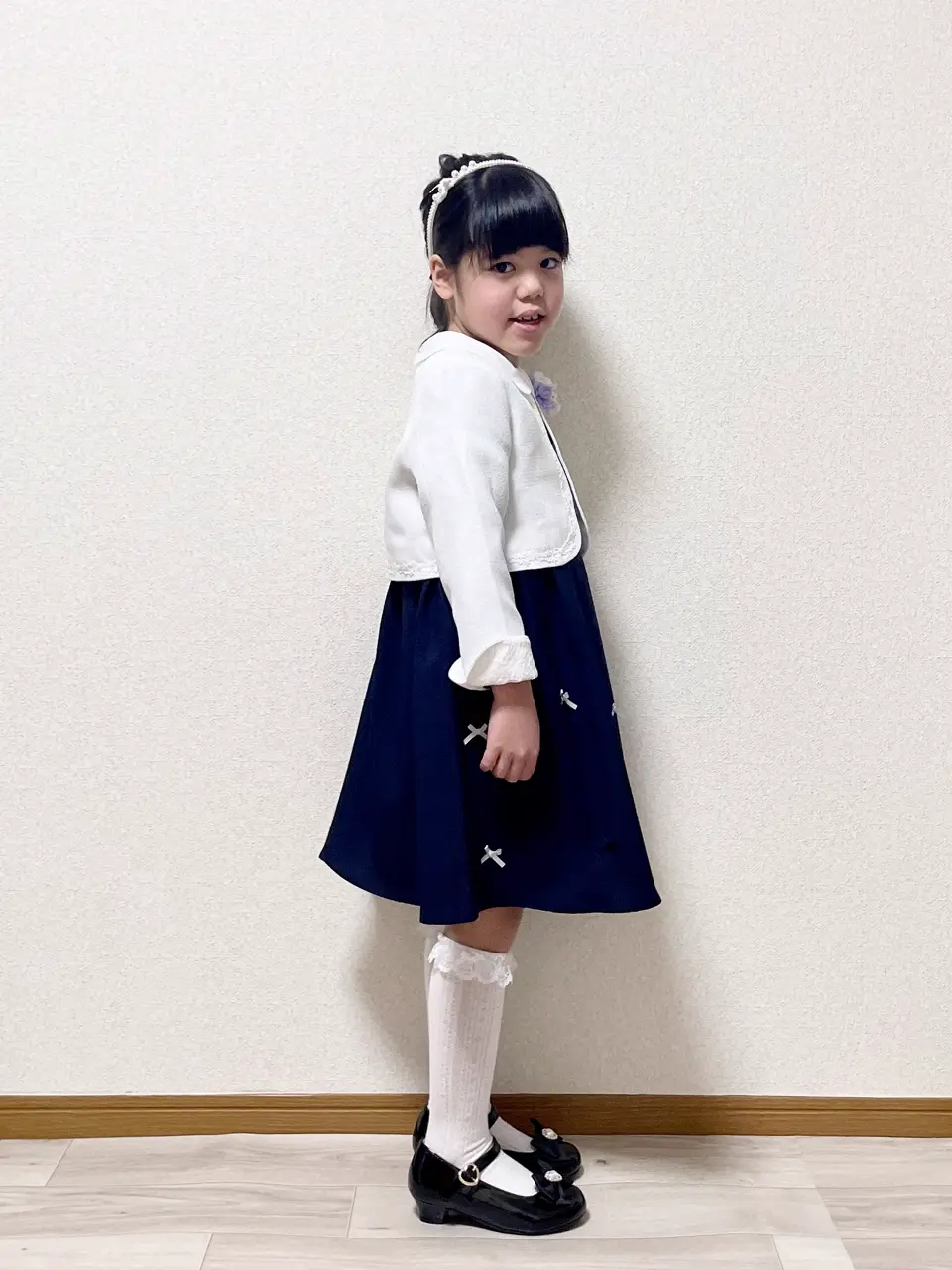 ANY MIKA コーディネート画像