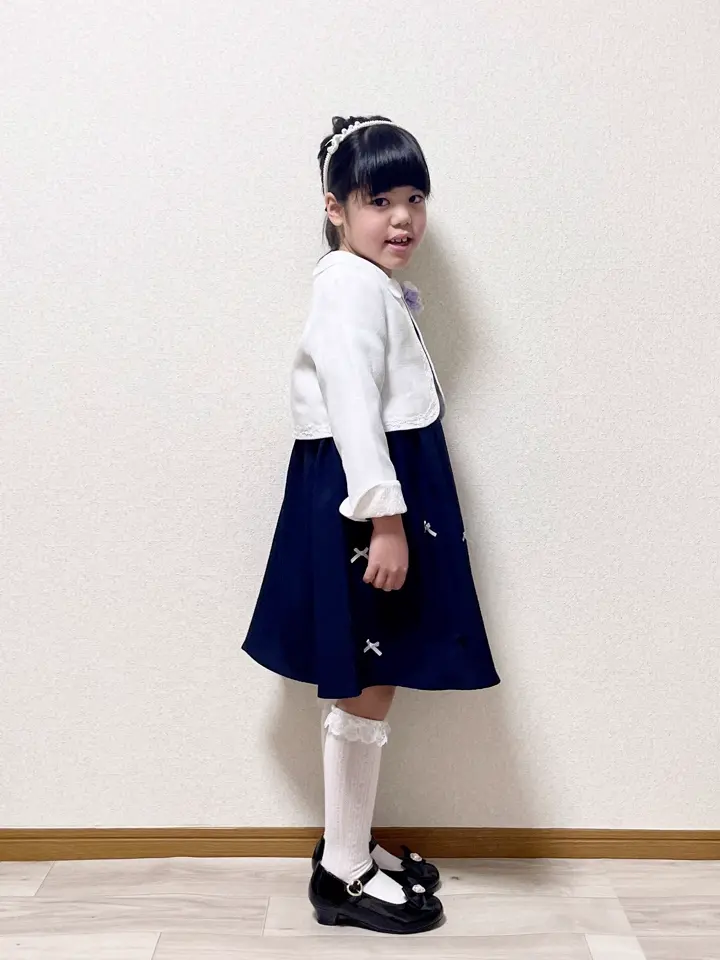 ANY MIKA コーディネート画像