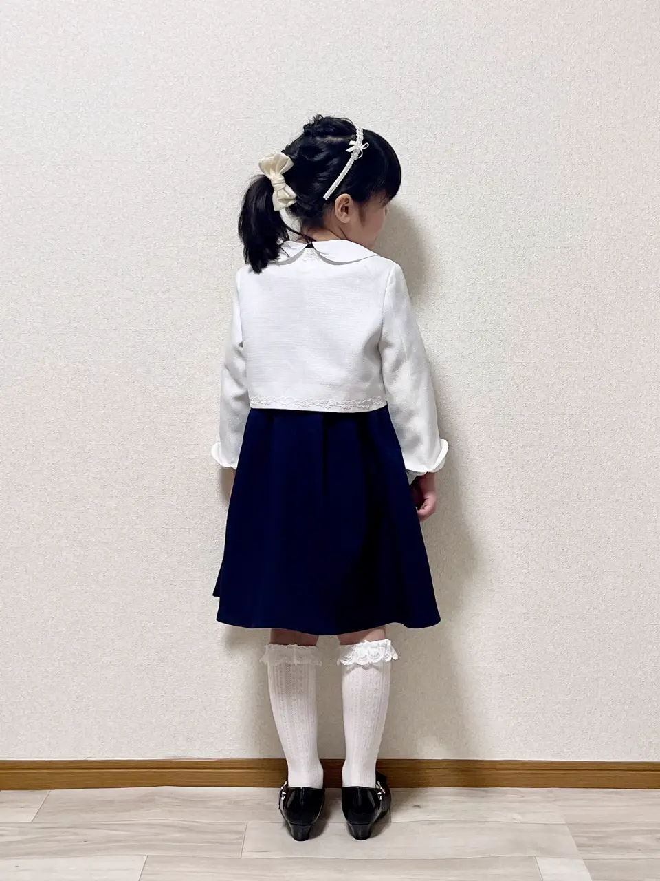 ANY MIKA コーディネート画像