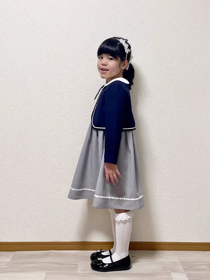 ANY MIKA コーディネート画像