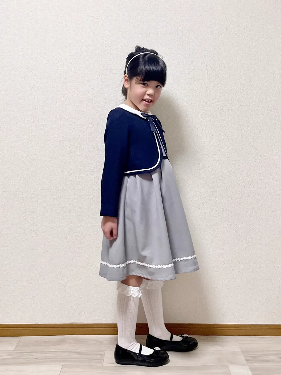 ANY MIKA コーディネート画像