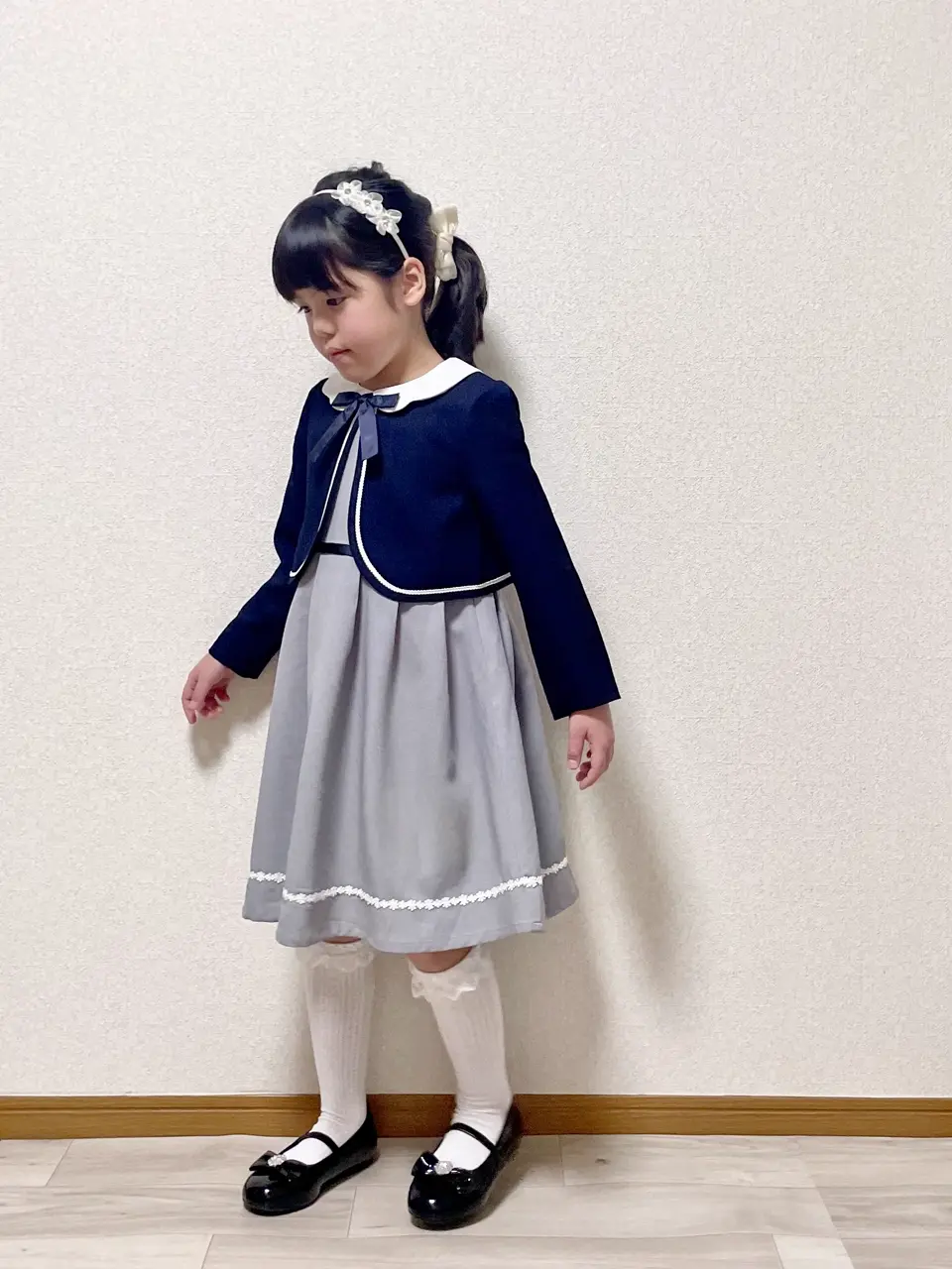 ANY MIKA コーディネート画像