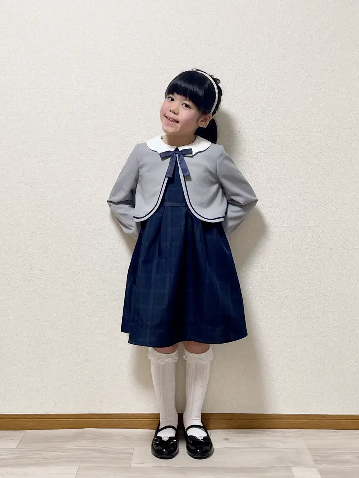 ANY MIKA コーディネート画像