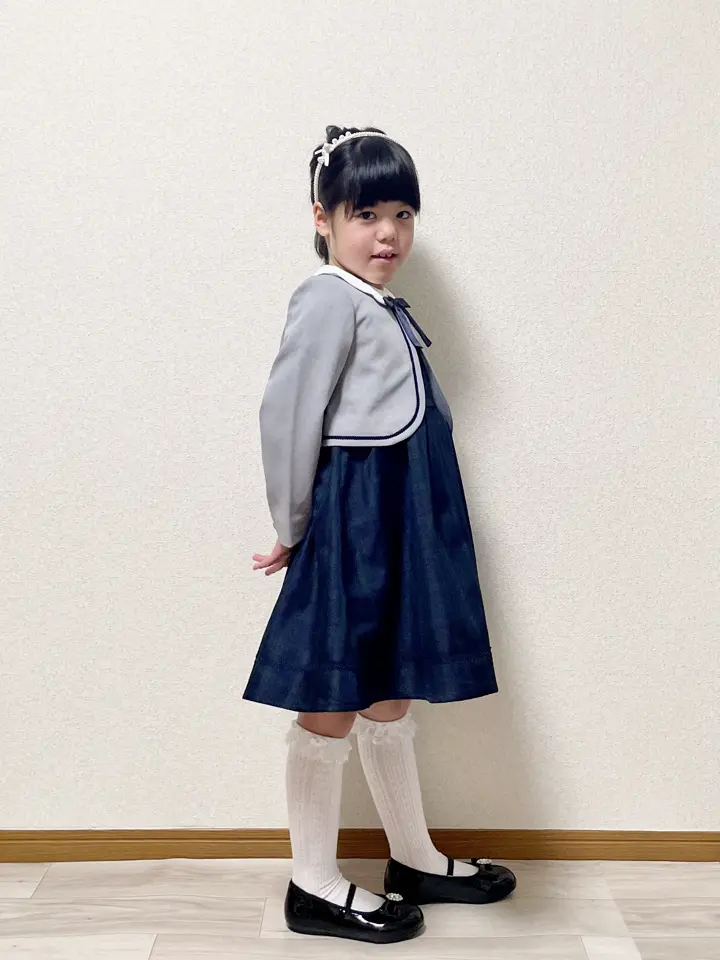 ANY MIKA コーディネート画像