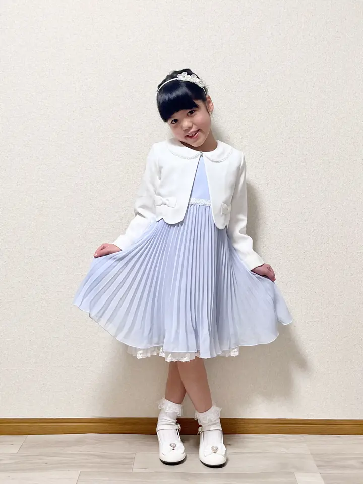 ANY MIKA コーディネート画像