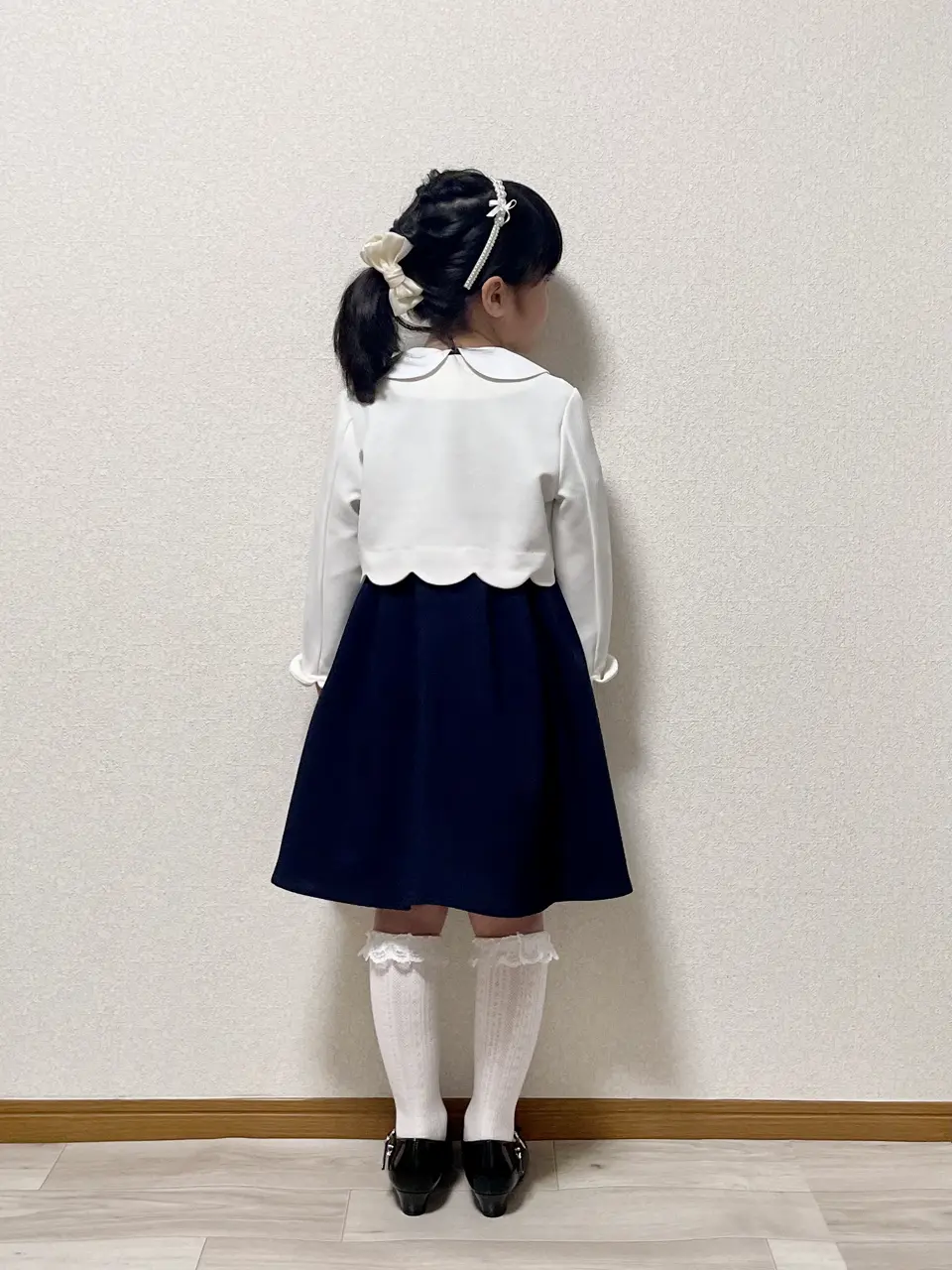 ANY MIKA コーディネート画像