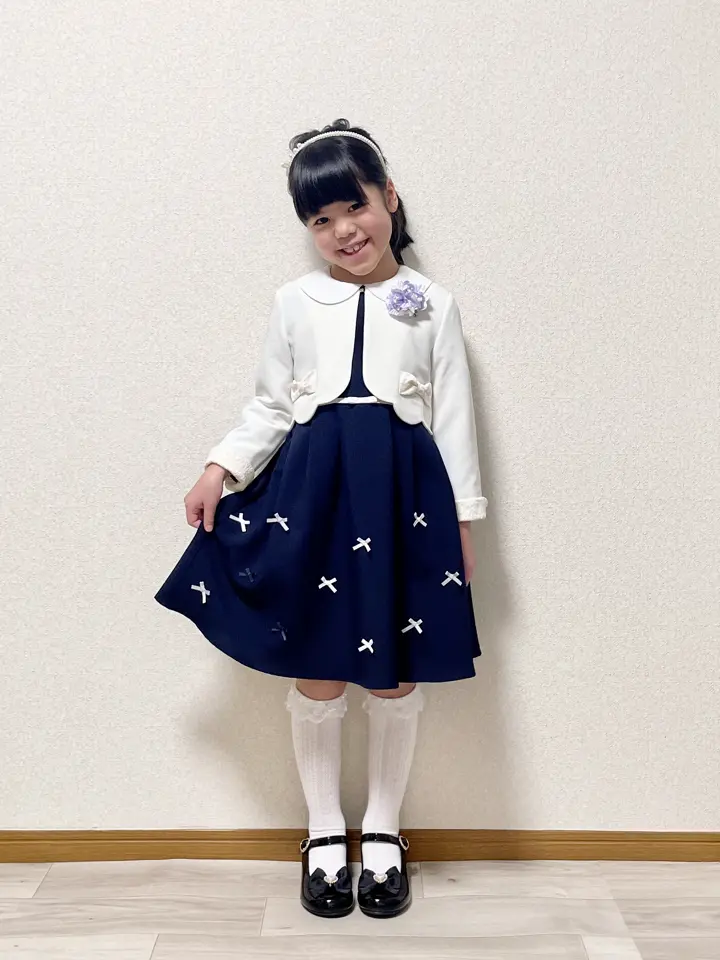 ANY MIKA コーディネート画像