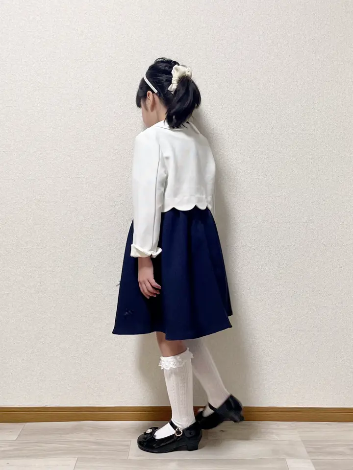 ANY MIKA コーディネート画像