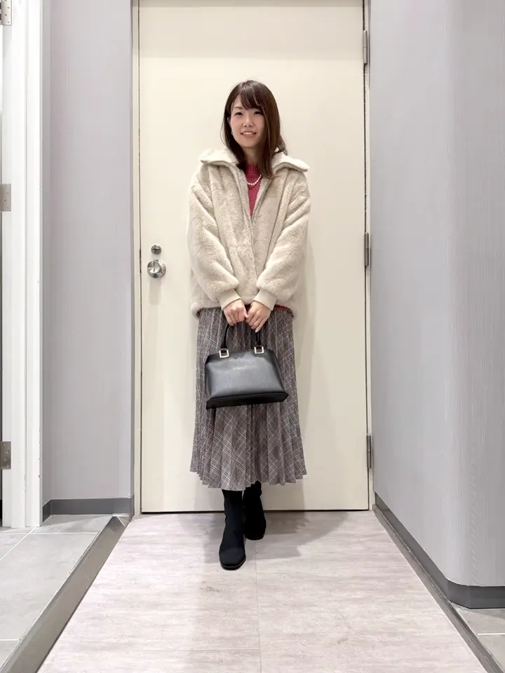 ANY 金井 コーディネート画像