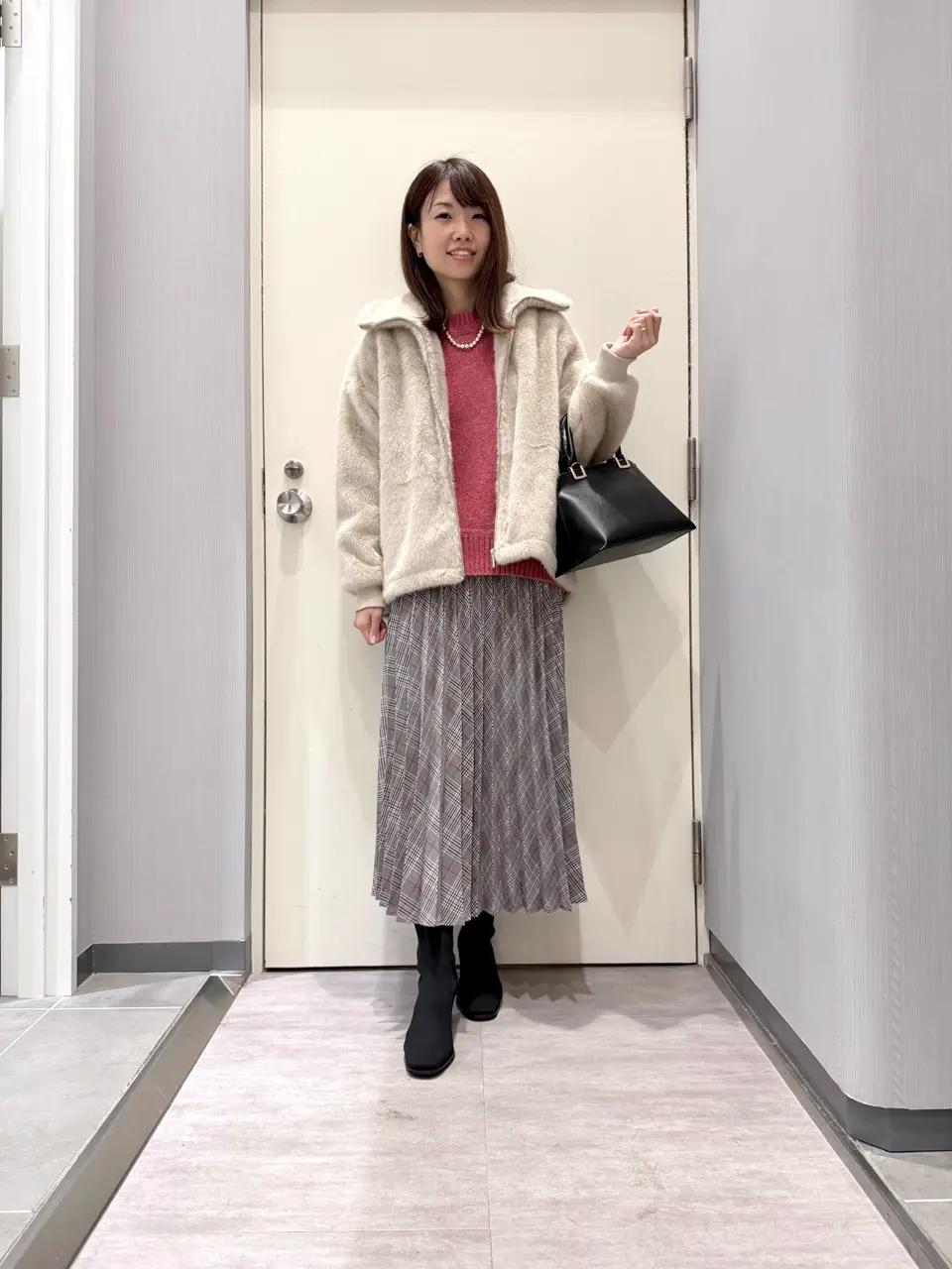 ANY 金井 コーディネート画像